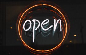 Déployer l&rsquo;IA du commerce de détail pour faire évoluer la personnalisation et la connaissance des clients