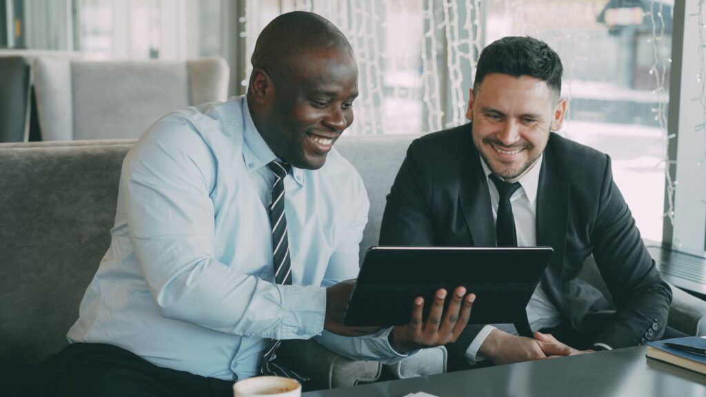 HoneyBook mise sur l'IA agentique pour rationaliser les opérations des petites entreprises avec son nouveau connecteur Claude