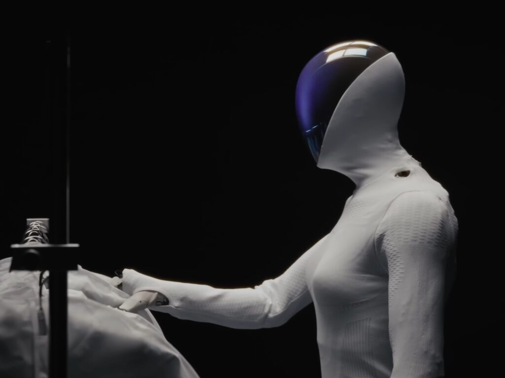 Le robot humanoïde XPENG IRON obtient un financement record pour l'IA physique