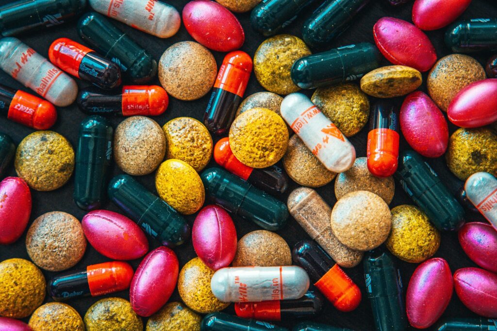 YouTube apparaît dans 53 % des aperçus de l'IA de Google pour les recherches de vitamines et de suppléments